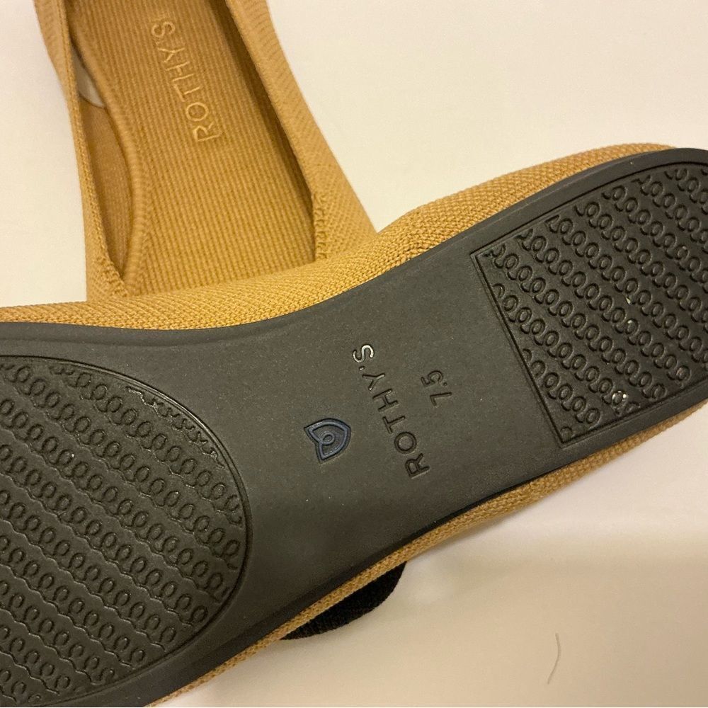 NWOB Rothy's The Loafer Camel Captoe Tan and Black Loafers with Blue Trim 7.5 - Picture 6 of 6